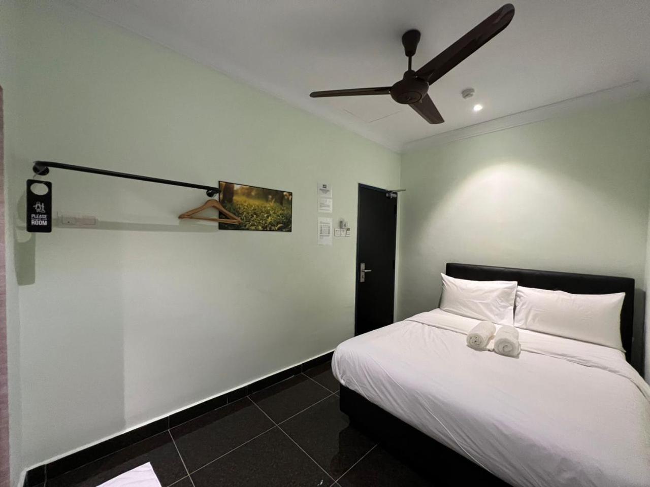 I Go Inn Bandar Saujana Putra エクステリア 写真