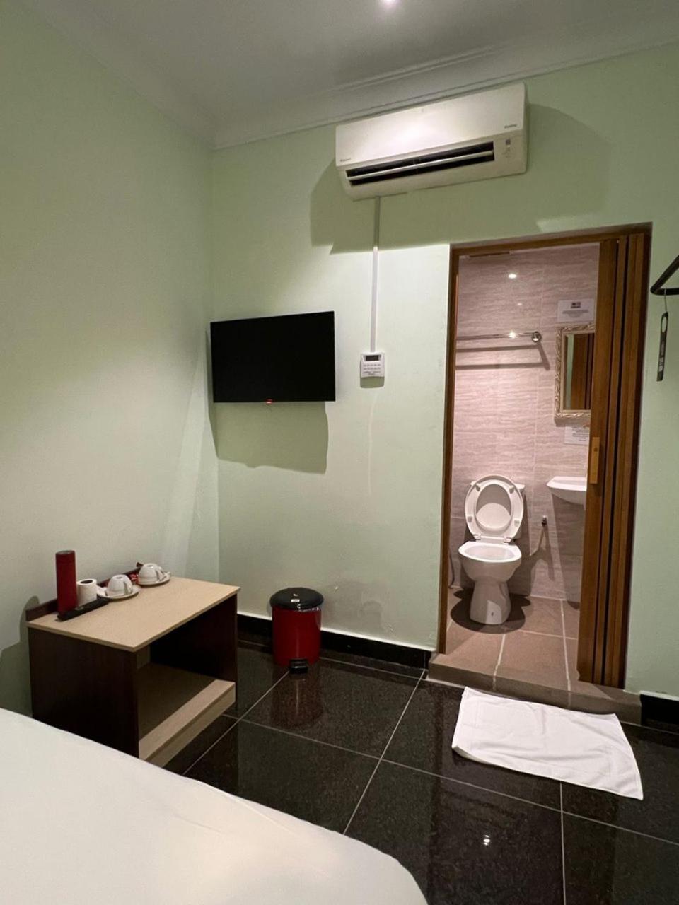 I Go Inn Bandar Saujana Putra エクステリア 写真