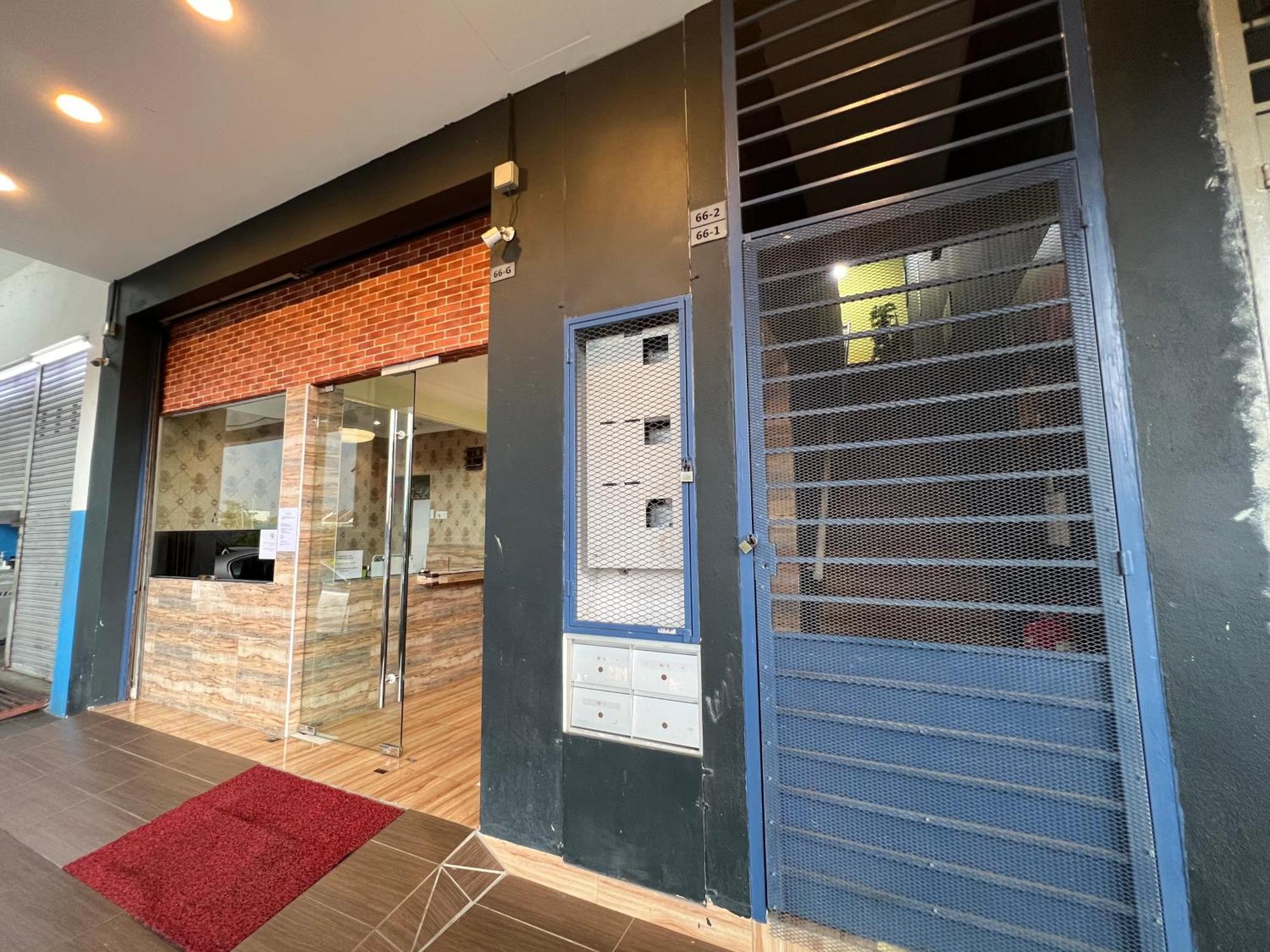 I Go Inn Bandar Saujana Putra エクステリア 写真